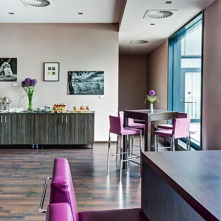 IntercityHotel Berlin Brandenburg Airport-2